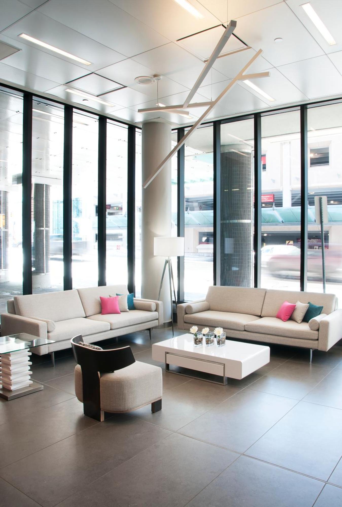 Готель Doubletree By Hilton Ottawa Downtown Екстер'єр фото