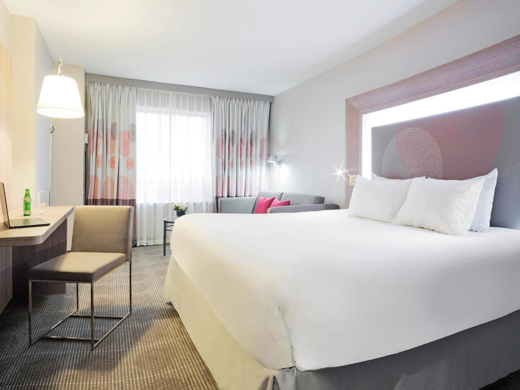 Готель Doubletree By Hilton Ottawa Downtown Екстер'єр фото