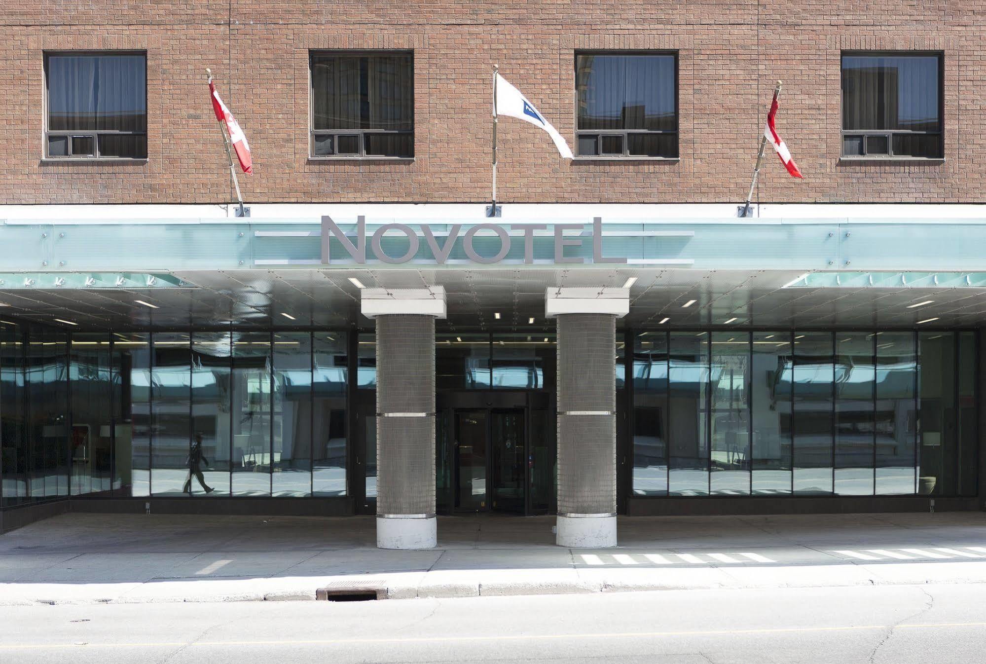 Готель Doubletree By Hilton Ottawa Downtown Екстер'єр фото