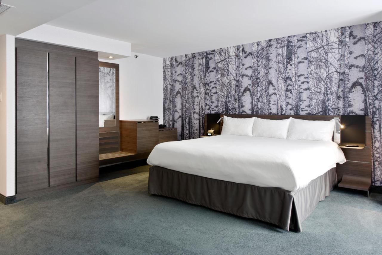 Готель Doubletree By Hilton Ottawa Downtown Екстер'єр фото