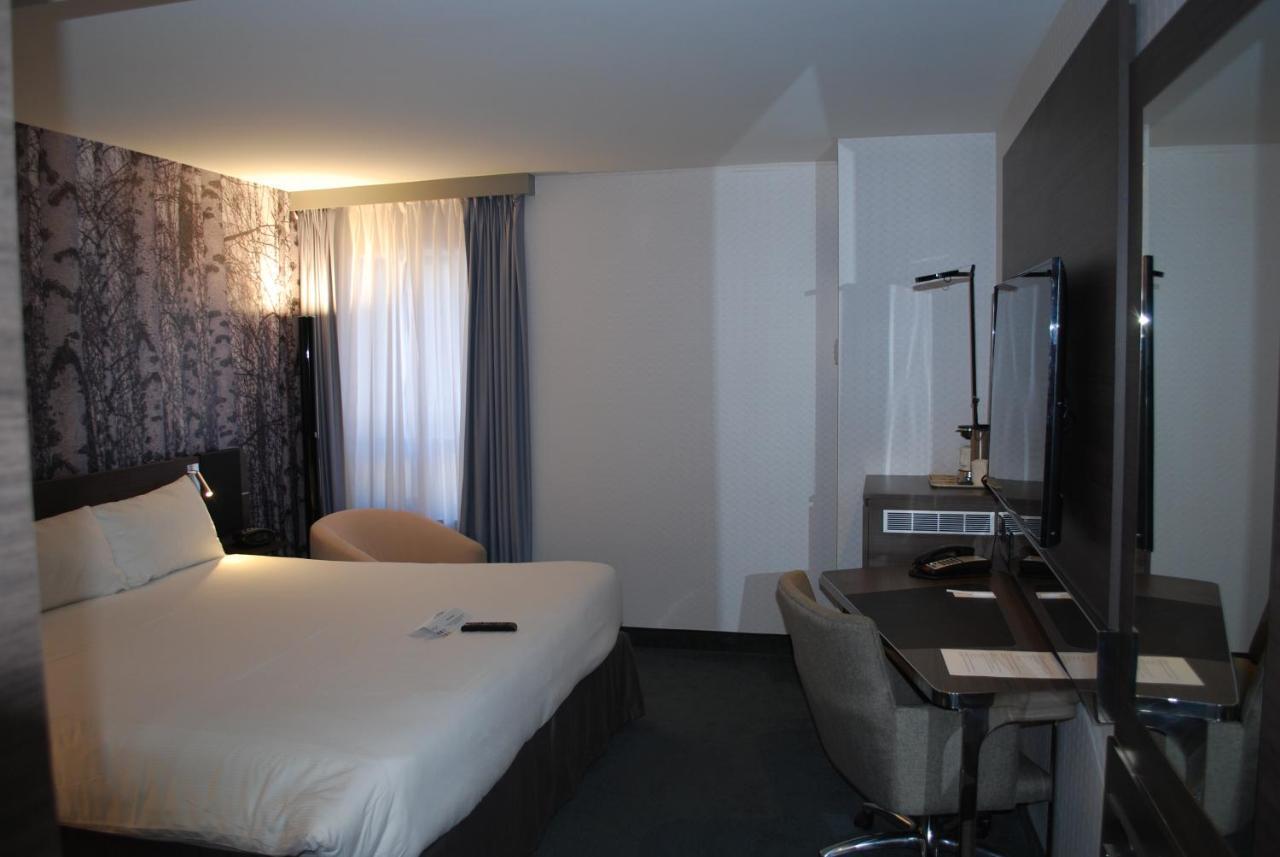 Готель Doubletree By Hilton Ottawa Downtown Екстер'єр фото